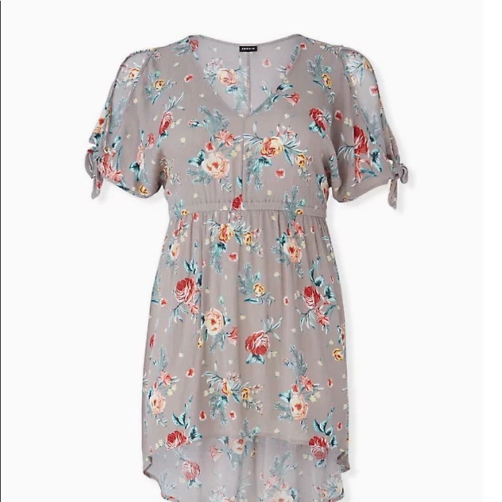 TORRID FLORAL CRINKLED GAUZE BABYDOLL TUNIC SIZE 00